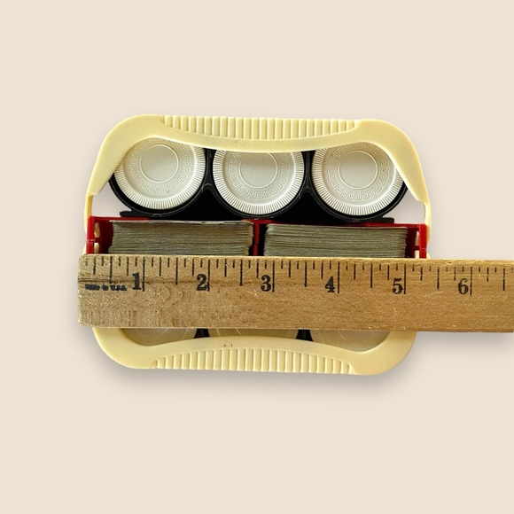 Vintage Happy Ante Plastic Poker Chip Caddy Poker Chips & Italian Playing Cards - Picture 10 of 10